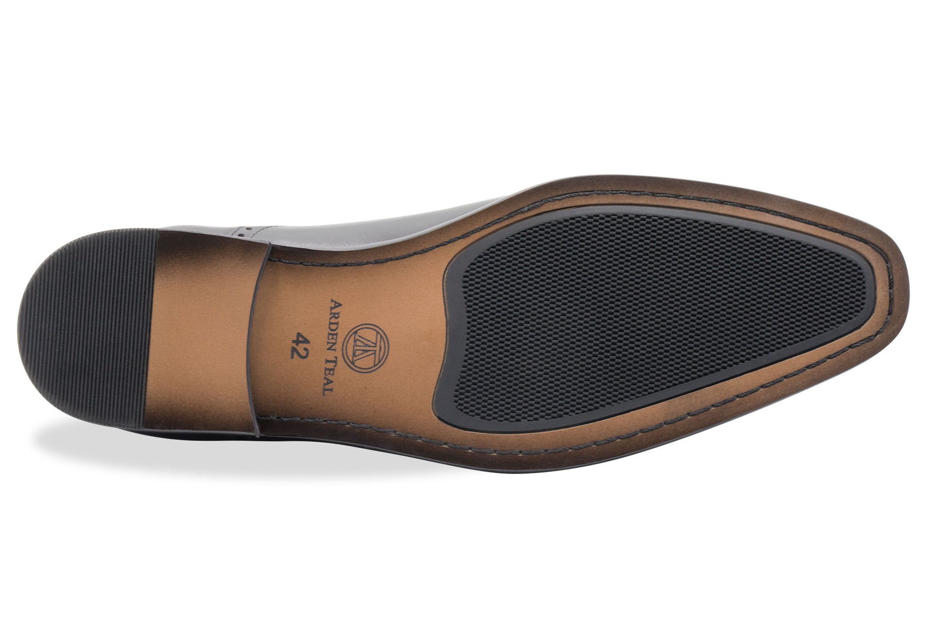 Mendoza Medallion Black Oxford