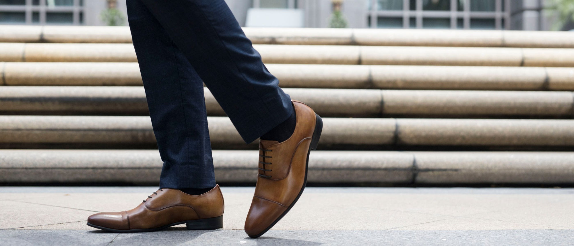The Difference between Oxford and Derby Shoes