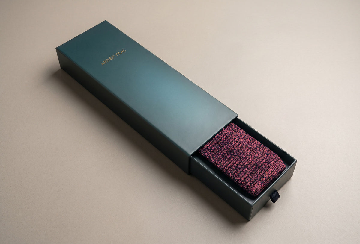 The Silk Knitted Tie - Maroon