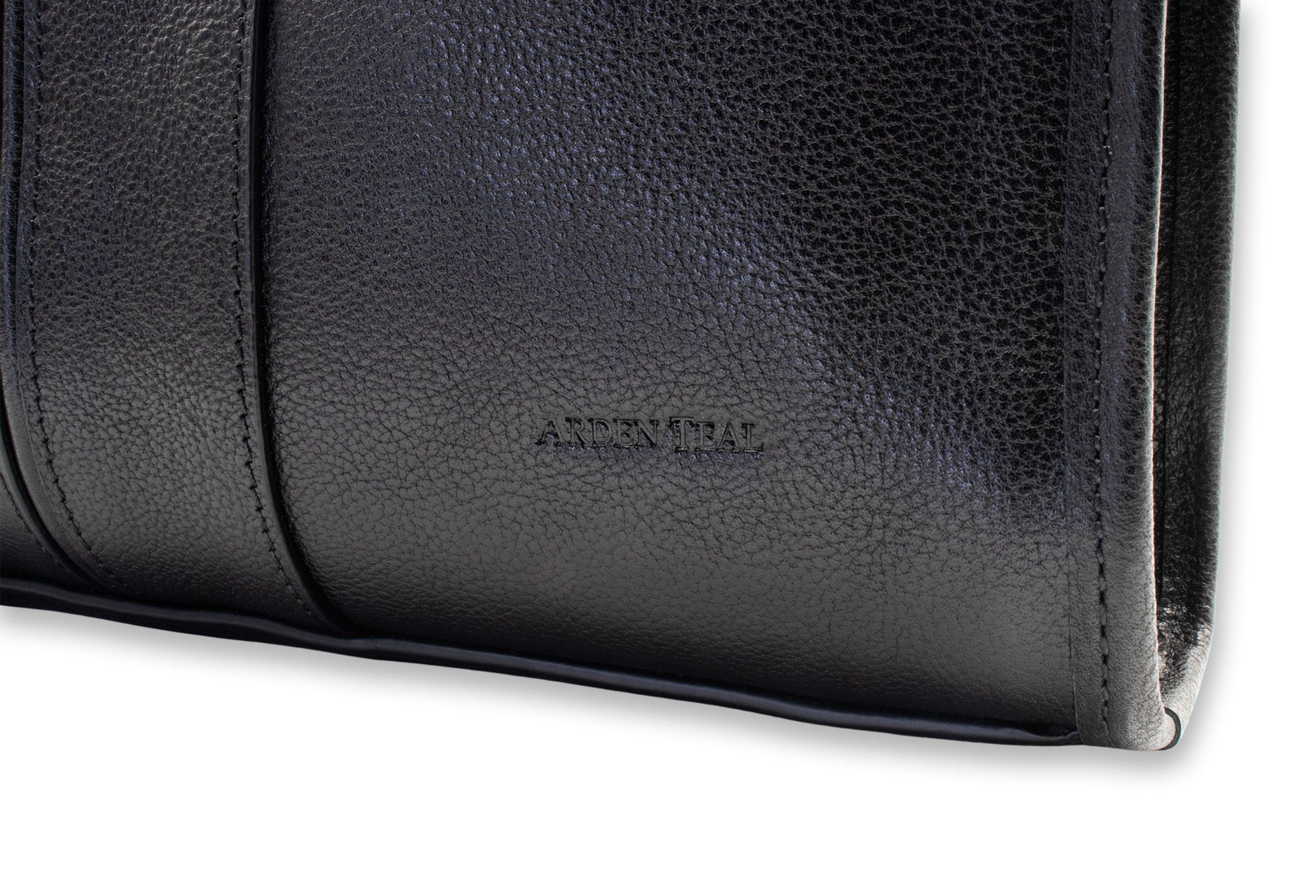 Envigado Black Leather Messenger Bag