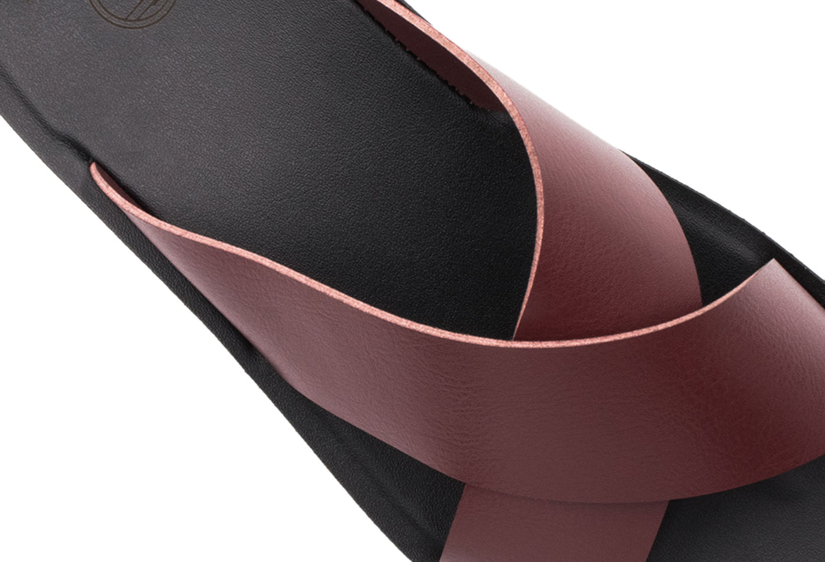 Concordia Barn Red Sandals