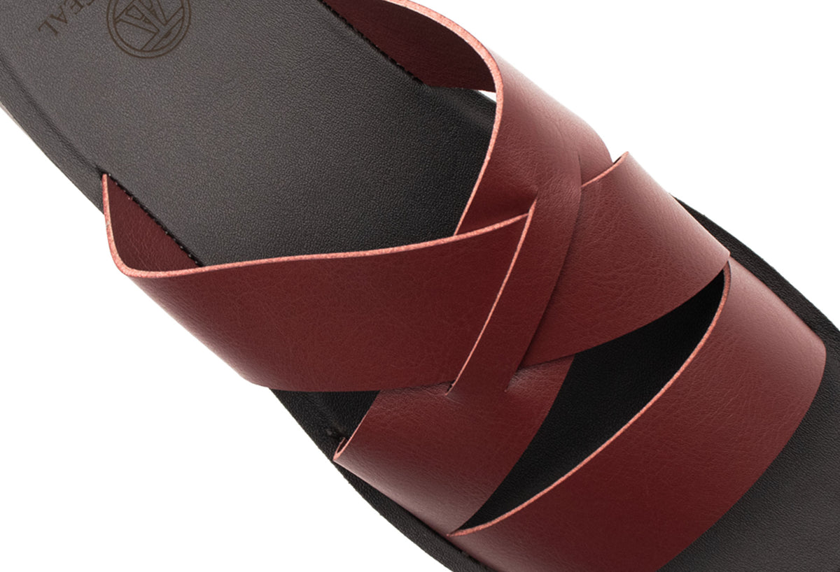 Diamante Barn Red Sandals