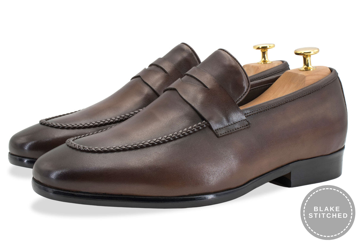 Arrecifes Blake Stitch Walnut Loafer