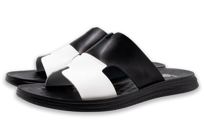 Chajari White Black Sandals