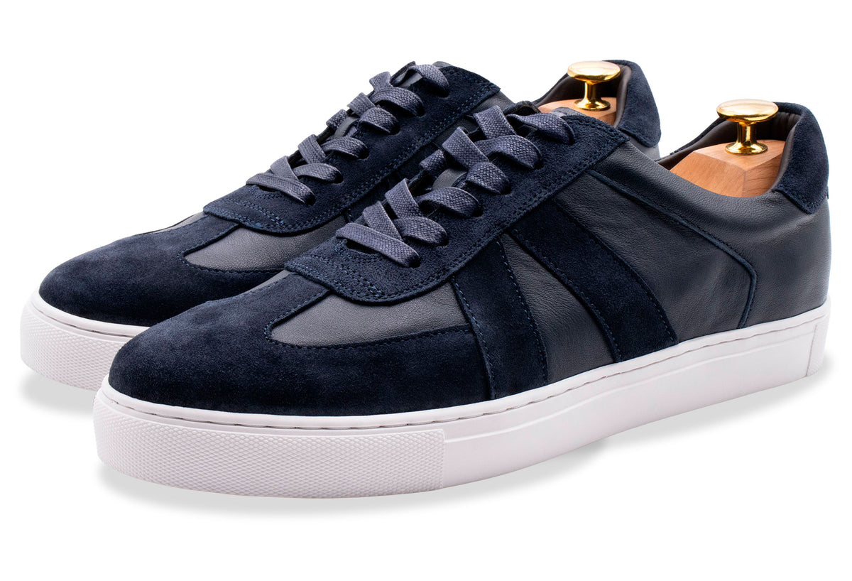 Presedencia Navy Sneakers