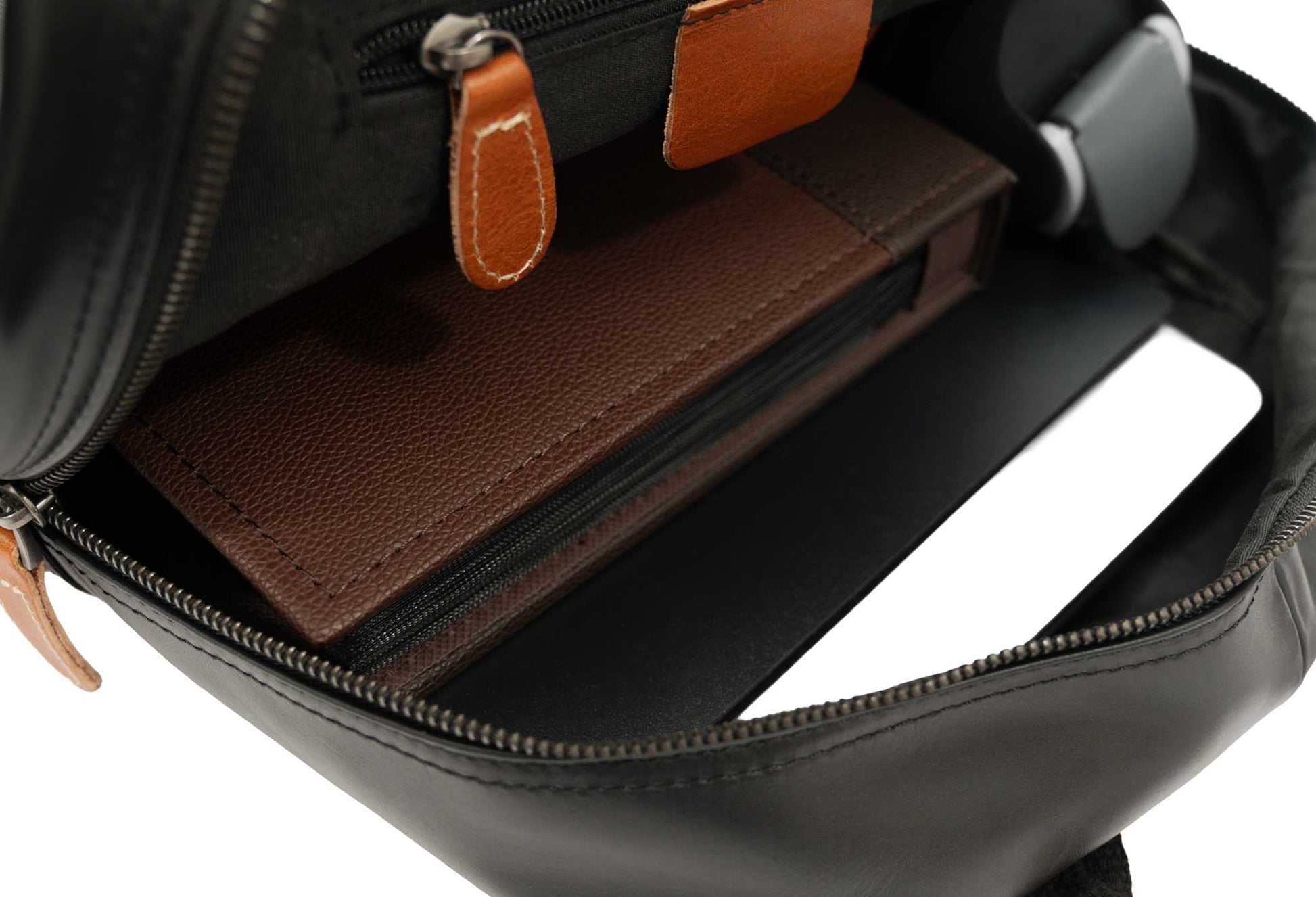 Viento Black Leather Backpack