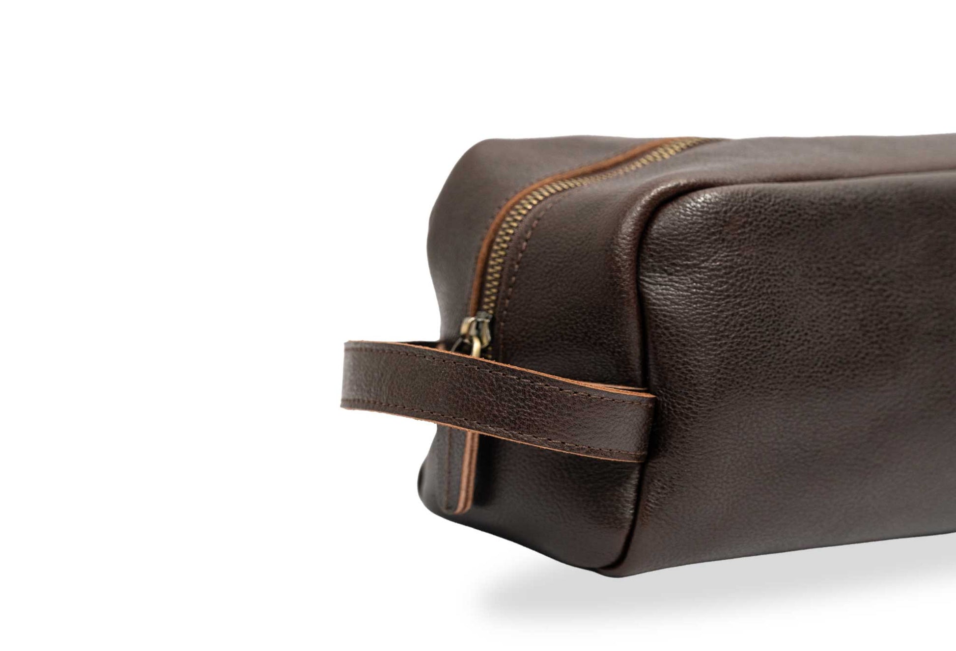 Raquira Walnut Leather Toiletry Bag
