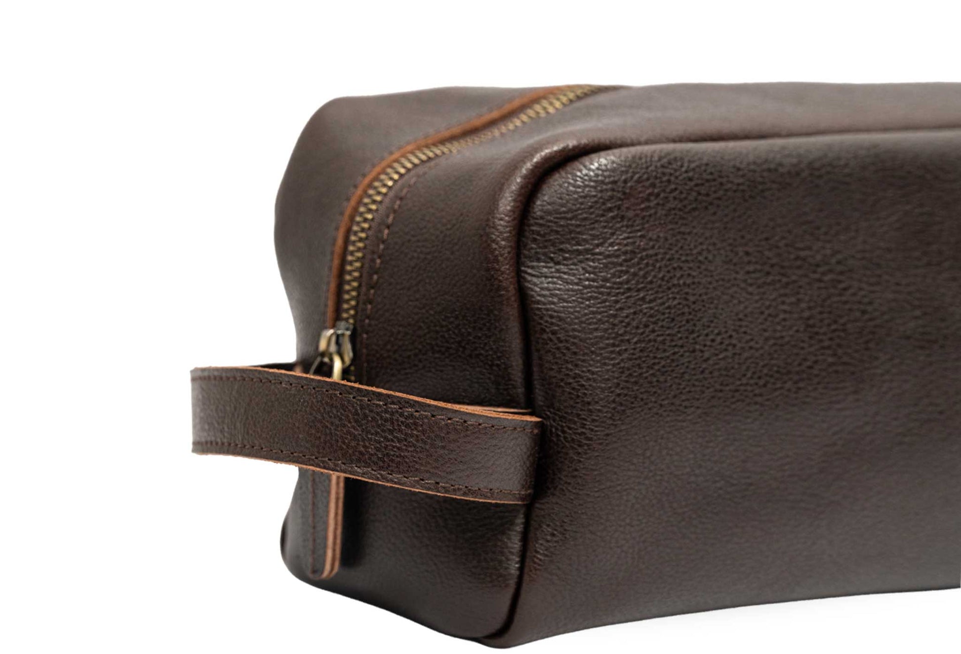 Raquira Walnut Leather Toiletry Bag