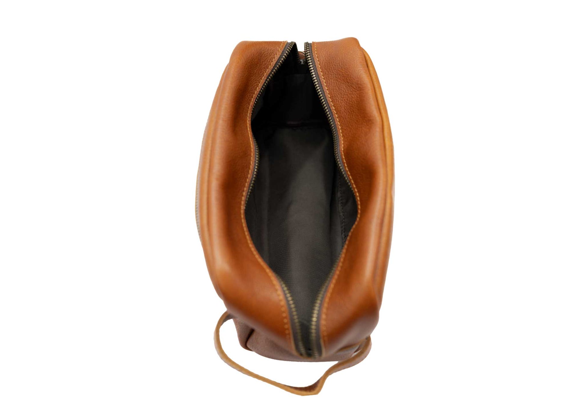 Raquira Chestnut Leather Toiletry Bag