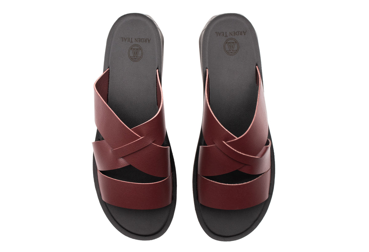 Diamante Barn Red Sandals
