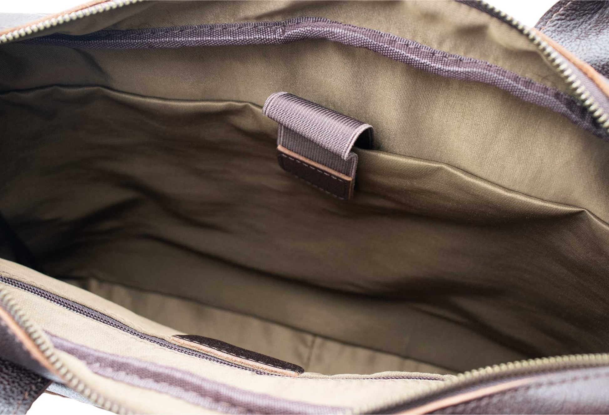 Avenida Walnut Leather Messenger Bag