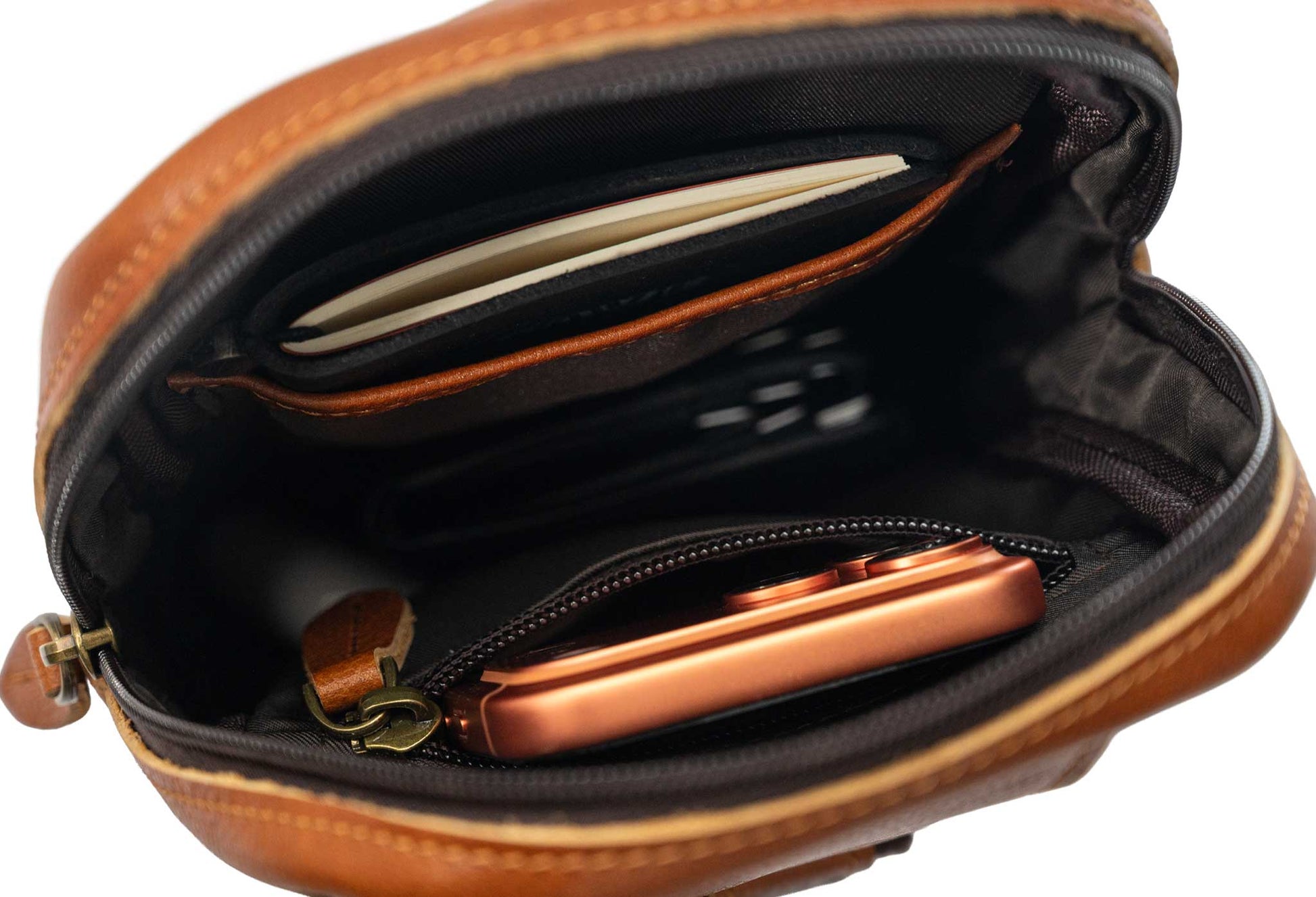 Cartago Chestnut Crossbody Leather Bag