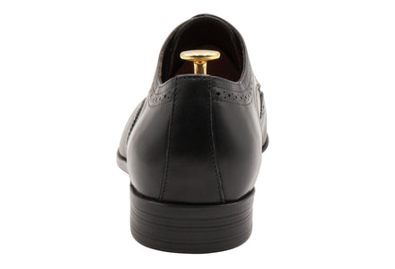 Caseros Wingtip Black Derby Leather Shoes