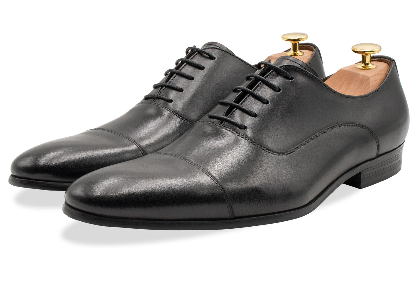 Calafate II Straight Cap Black Oxford