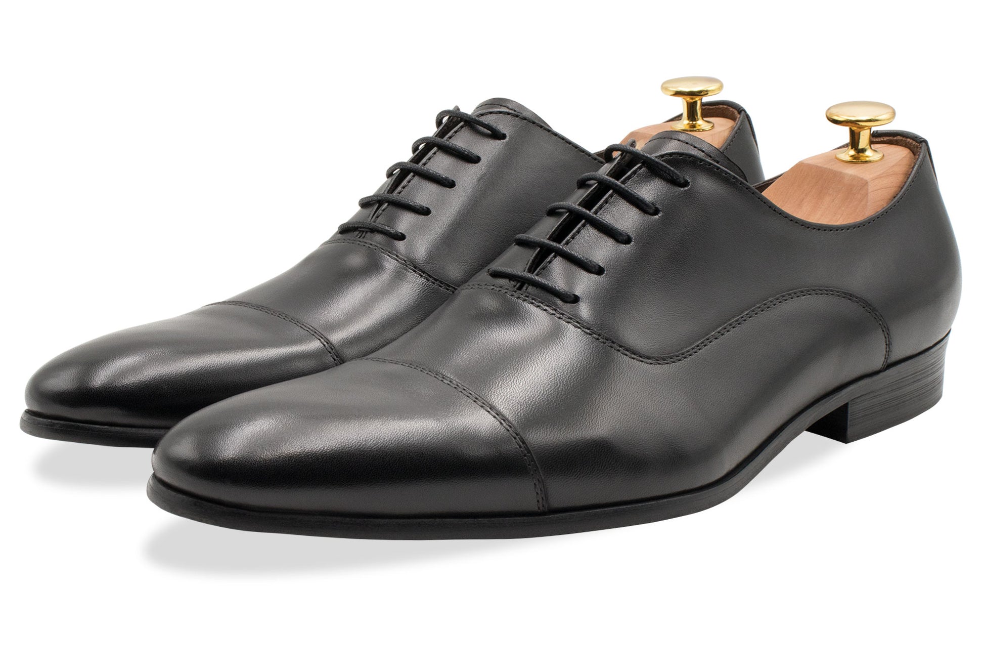 Calafate II Straight Cap Black Oxford