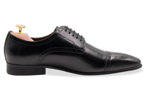 Olivos Medallion Black Derby Leather Shoes