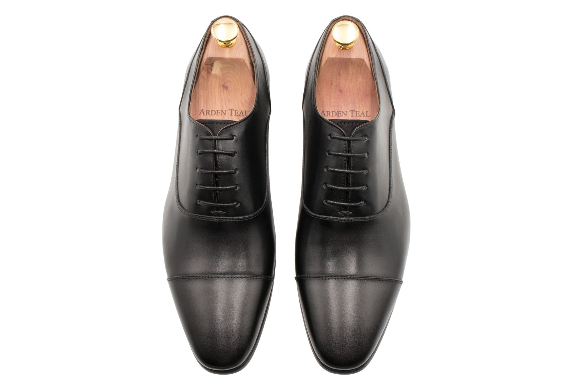 Calafate Straight Cap Black Oxford Leather Shoes